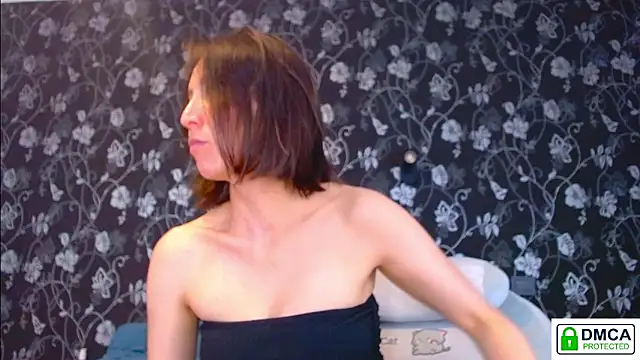 Sophi Cute online show from 15, 6, 2026