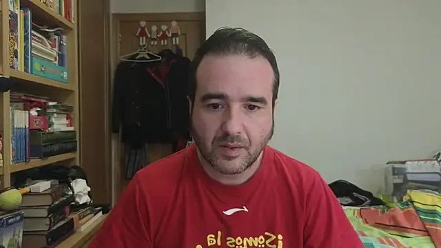 curiosillo83 online show from 19, 5, 2026