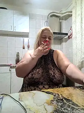 AriannaMilf online show from 18, 6, 2026