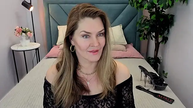 Adele Russo online show from 26, 2, 2026