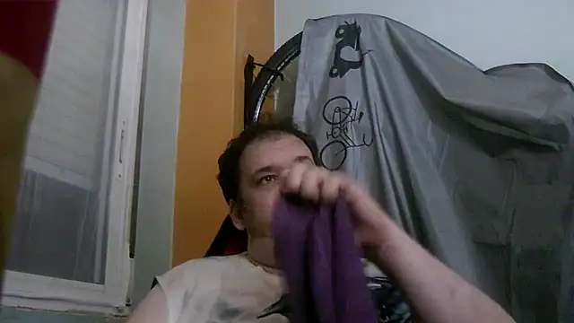 Snapshot of porkorossy chatting on 17, 5, 2026 porkorossy online show from 17, 5, 2026