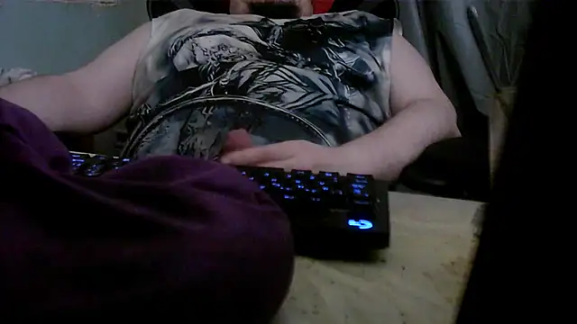 Snapshot of porkorossy chatting on 19, 5, 2026 porkorossy online show from 19, 5, 2026