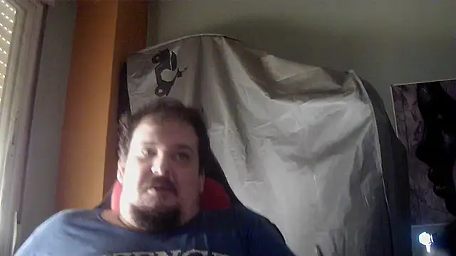 Snapshot of porkorossy chatting on 4, 6, 2026 porkorossy online show from 4, 6, 2026