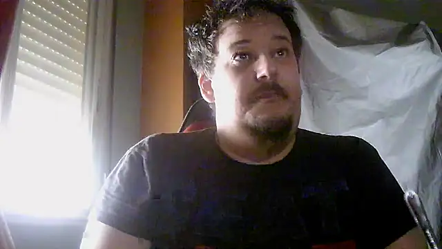Snapshot of porkorossy chatting on 8, 6, 2026 porkorossy online show from 8, 6, 2026