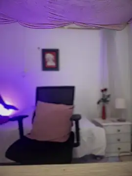 lilian prada online show from 15, 6, 2026