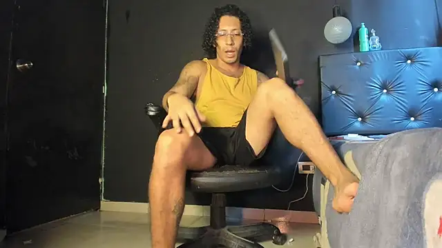 FuckHardlove online show from 15, 6, 2026
