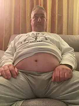Snapshot of Russirayu chatting on 25, 2, 2026 Russirayu online show from 25, 2, 2026