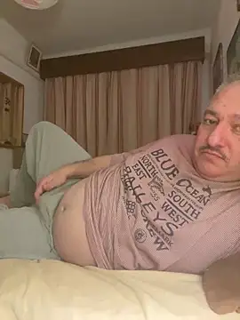 Snapshot of Russirayu chatting on 10, 4, 2026 Russirayu online show from 10, 4, 2026