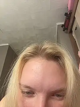AmmyHot online show from 21, 6, 2026