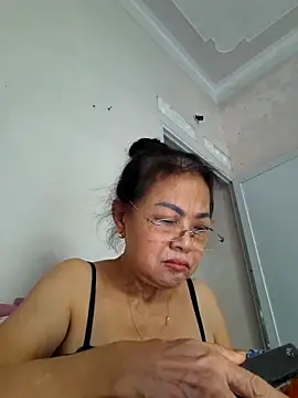 Hotestlove online show from 5, 6, 2026