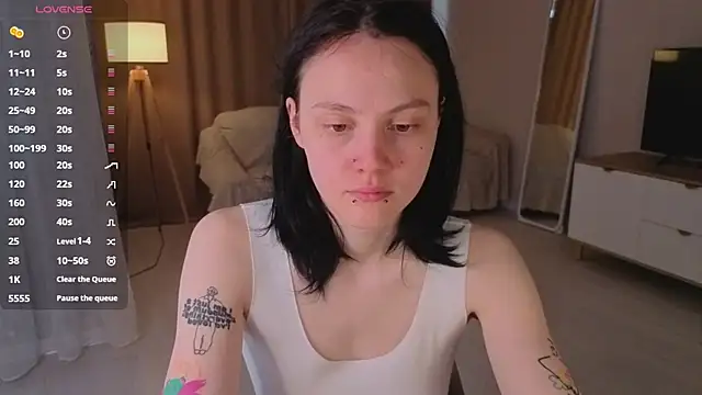 MaryCoopeer online show from 20, 6, 2026