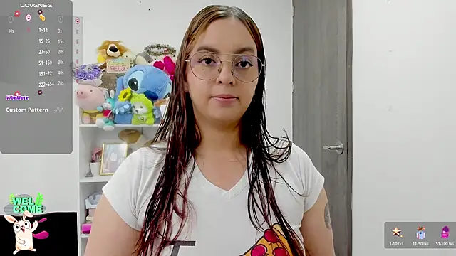 Snapshot of Valery7rose_ chatting on 30, 5, 2026 Valery7rose online show from 30, 5, 2026