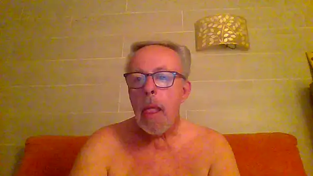 tuggy59 online show from 31, 5, 2026
