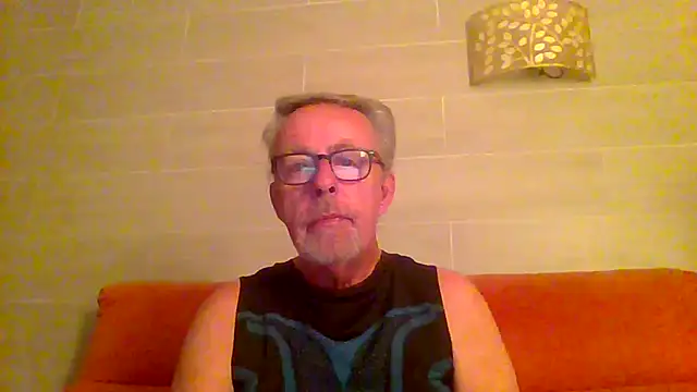 tuggy59 online show from 19, 6, 2026