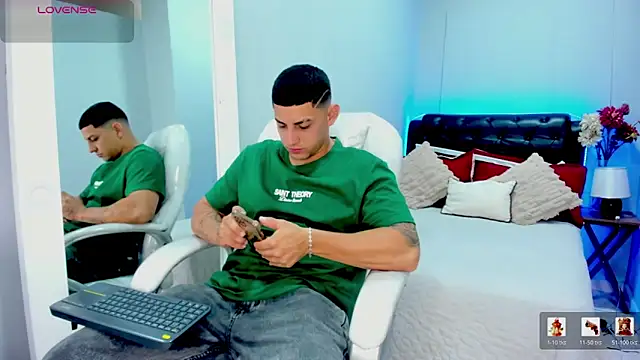Alex cute77 online show from 9, 6, 2026