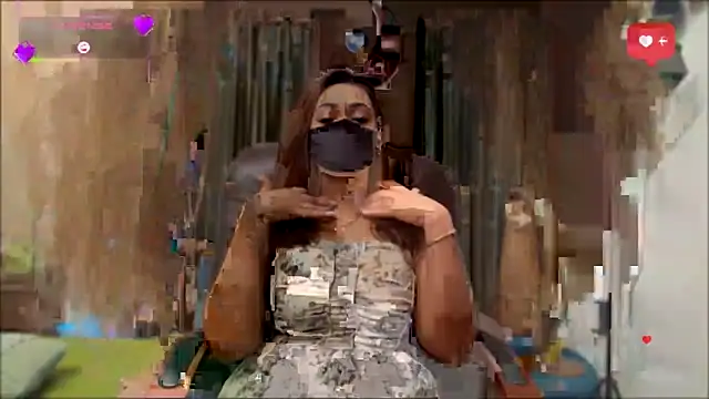 Snapshot of OH-Monica chatting on 11, 5, 2026 OH-Monica online show from 11, 5, 2026