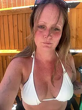 HoneyBluex online show from 26, 5, 2026