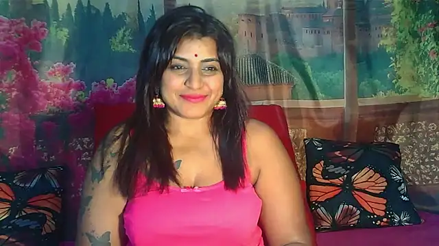 Snapshot of RoyalIndianCreamPuff chatting on 12, 6, 2026 RoyalIndianCreamPuff online show from 12, 6, 2026