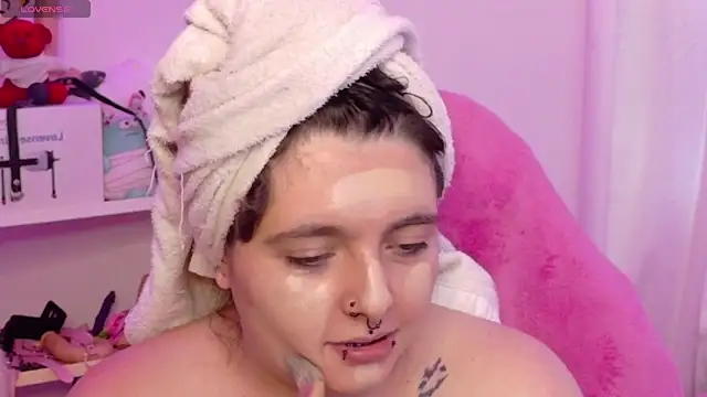 Snapshot of Sachi_Meow chatting on 7, 6, 2026 Sachi Meow online show from 7, 6, 2026