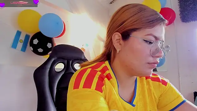 Abby Mae  online show from 17, 6, 2026