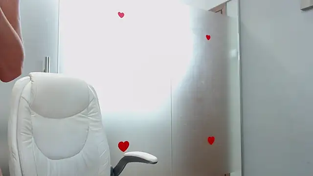 JessieJaye online show from 5, 3, 2025