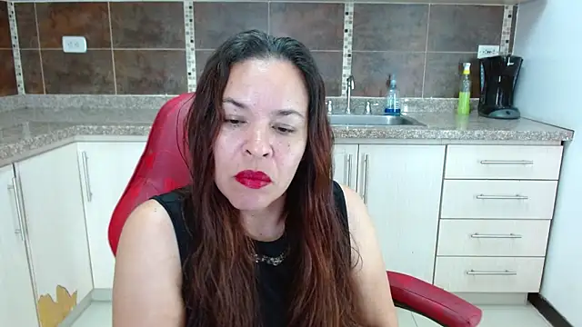 Snapshot of Lizeth_Bels chatting on 8, 5, 2026 Lizeth Bels online show from 8, 5, 2026