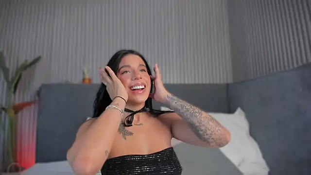 emelie 89 online show from 15, 6, 2026
