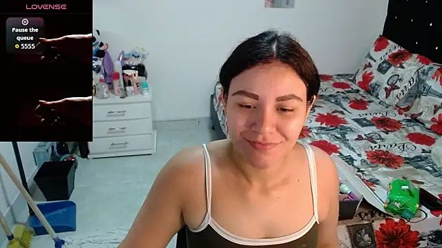 soniafuckboobs online show from 11, 6, 2026