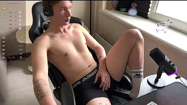 carthylovvve online show from 14, 5, 2026