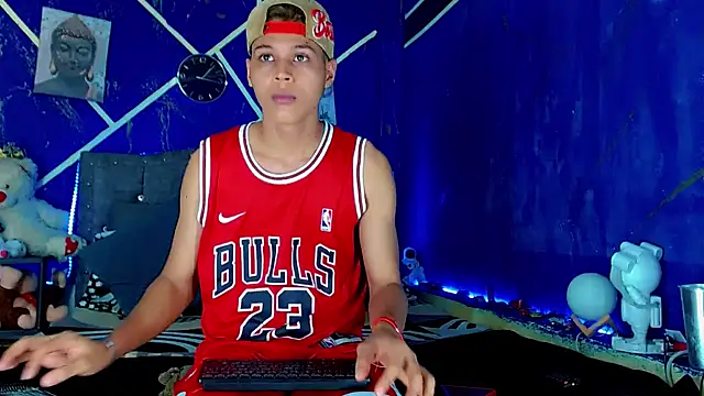Liamscott  online show from 12, 6, 2026