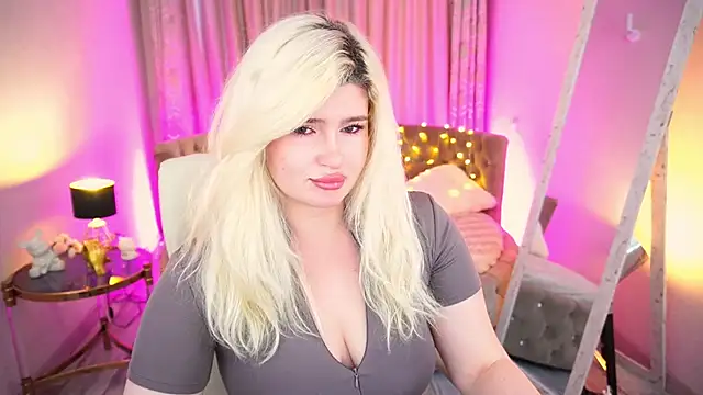 CocoSecretss online show from 26, 5, 2026