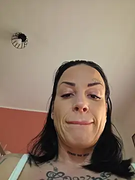 EmilyDiazofficial online show from 20, 6, 2026