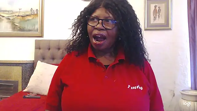 OmegaLipps online show from 12, 6, 2026