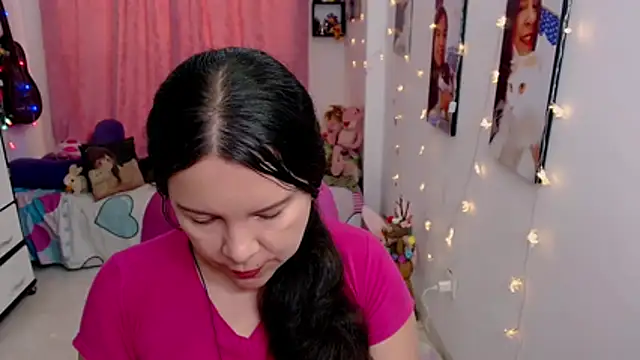 claryssa  online show from 6, 6, 2026