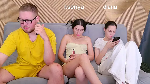 Snapshot of Ksenny chatting on 23, 6, 2026 Ksenny online show from 23, 6, 2026