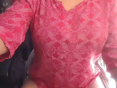 Cute Rosyy online show from 16, 6, 2026