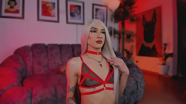 Taylor  foxxx online show from 17, 6, 2026