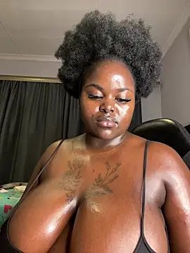 Honeycoco0211 online show from 20, 6, 2026