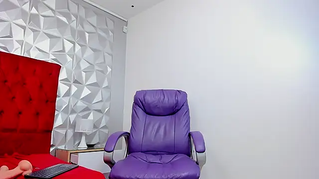 steacy 19 online show from 18, 6, 2026