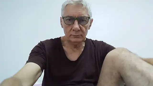 BIGUNCUTHARDCOCK online show from 13, 6, 2026