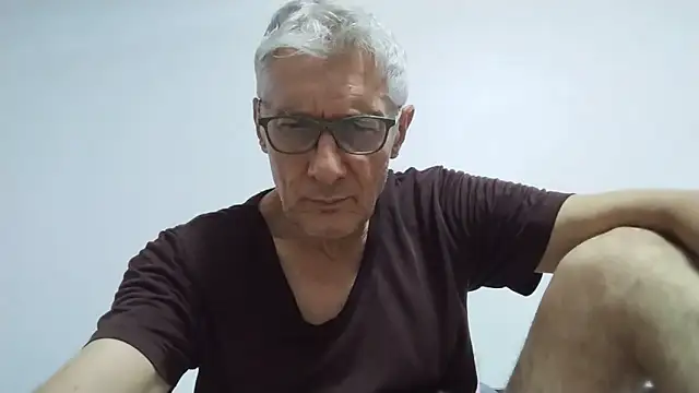 BIGUNCUTHARDCOCK online show from 18, 6, 2026