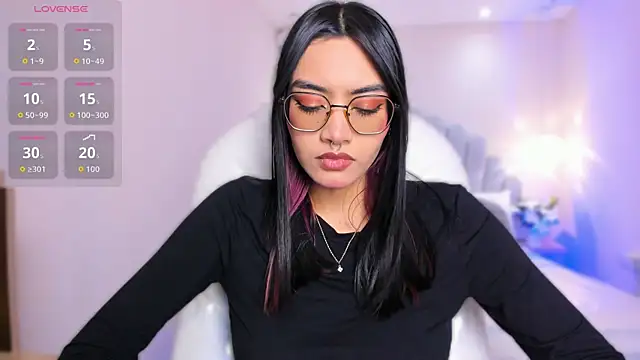 AzuraKindong online show from 13, 6, 2026
