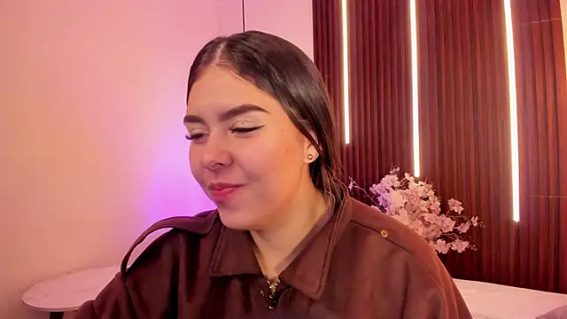ArianaBaker online show from 20, 6, 2026