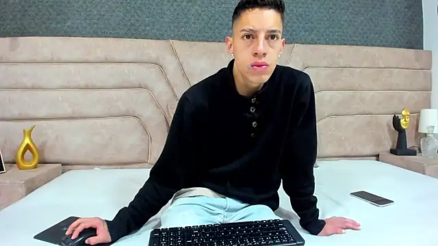 Snapshot of thiago19s chatting on 16, 6, 2026 thiago19s online show from 16, 6, 2026