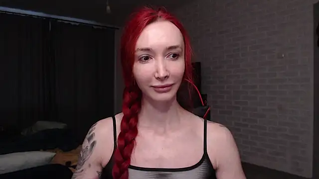 Roxy Silver online show from 18, 6, 2026