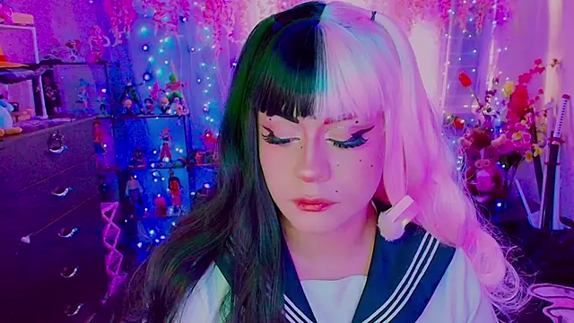  niiky online show from 25, 5, 2026