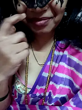 Snapshot of Hotanita99 chatting on 17, 11, 2025 Hotanita99 online show from 17, 11, 2025