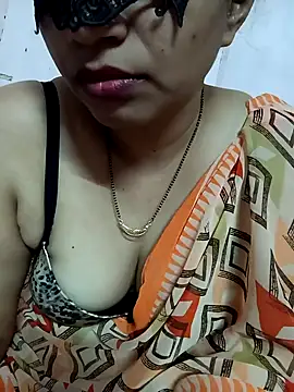 Snapshot of Hotanita99 chatting on 15, 12, 2025 Hotanita99 online show from 15, 12, 2025
