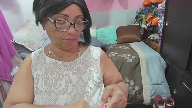 Mrs mommy  online show from 15, 6, 2026
