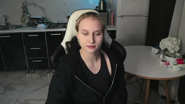 Snapshot of MertyXX chatting on 9, 4, 2026 MertyXX online show from 9, 4, 2026